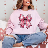 XOXO Coquette Bow Gildan Tshirt or Crewneck