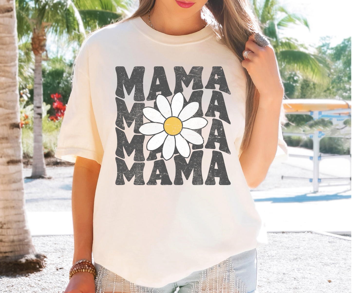 Retro Distressed Mama Daisy Gildan T-shirt or Sweatshirt