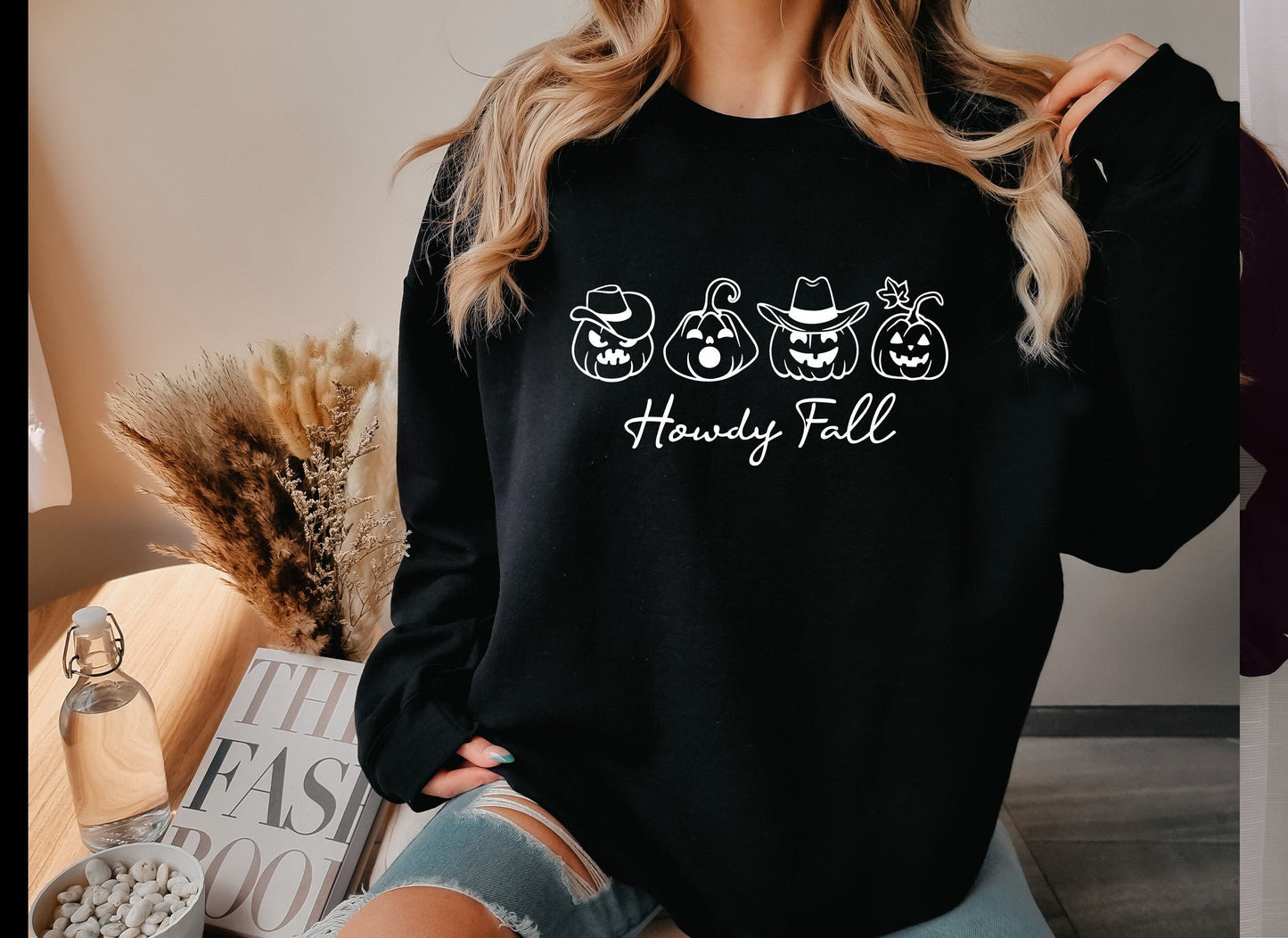 Howdy Fall Pumpkin Row Gildan Softstyle Sweatshirt